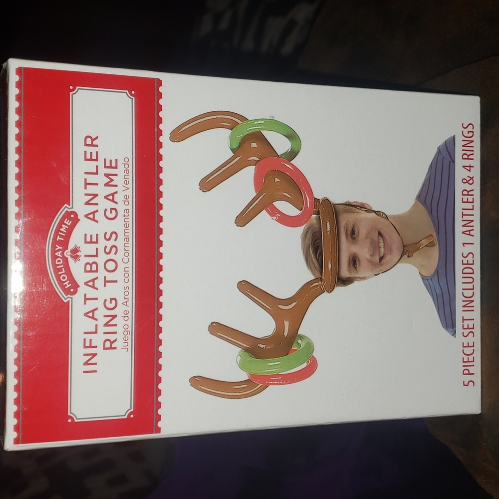 INFLATABLE ANTLER RING TOSS GAME